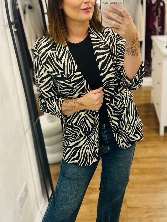 ZEBRA PRINT BLAZER